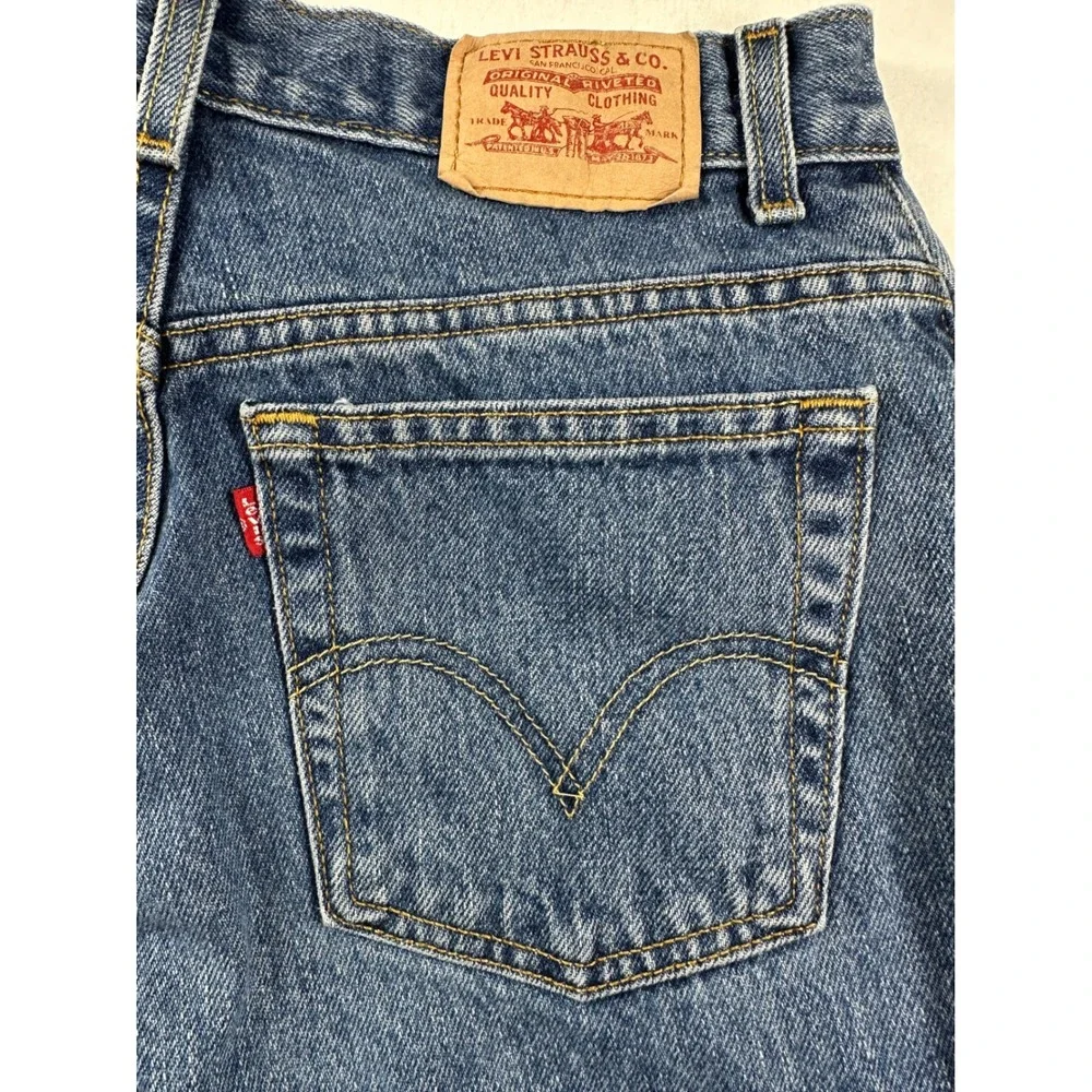 Vintage Y2K Levi's 550 Relaxed Tapered Mom Jeans Women 10 M Blue Denim High Rise